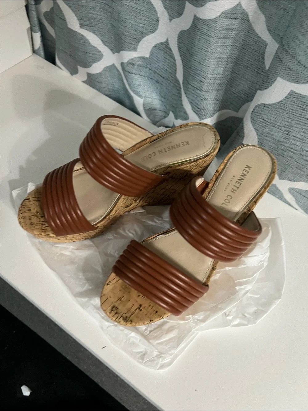Kenneth Cole Brown Cork Slide wedges